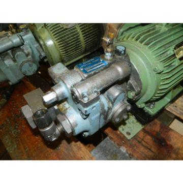 Daikin Hydraulic Piston Pump &amp; 3 HP AC Motor, V15A1R-85, Used, Warranty