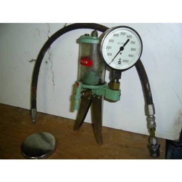 INSTRUMENTATIN  HYDRAULIC HAND PUMP