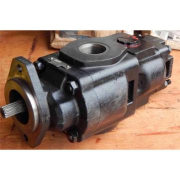 NEW!  Parker Hydraulic Pump  7049520004