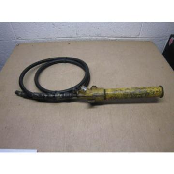 USED ENERPAC P14 PUMP CAP TONS PSI 8650 WITH HOSE NO HANDLE FREE SHIPPING