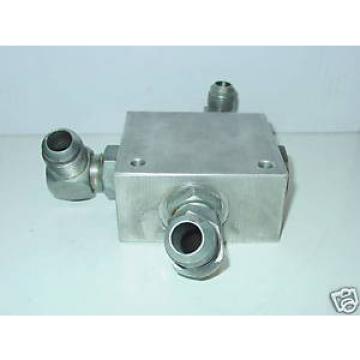 USED CLARK FORKLIFT FLOW VALVE CL- 1751217 OR CL- 909547