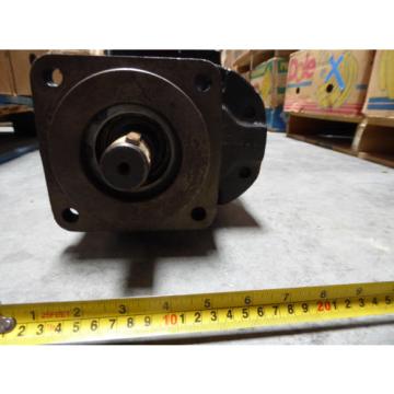 NEW PARKER COMMERCIAL HYDRAULIC PUMP 316-9310-382