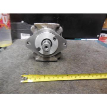 NEW TRUNINGER AG HYDRAULIC PUMP QT21-S16