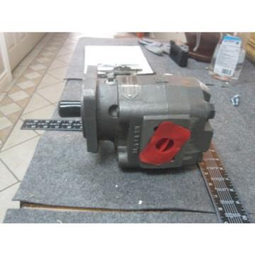 NEW PERMCO HYDRAULIC PUMP # M5000C731ADNK20-32