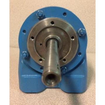 TUTHILL GEAR PUMP 2C2FA-1205, 2C2FA 1205, 5/8&#034; BY 4 1/2&#034; LONG SHAFT, 1&#034; NPT