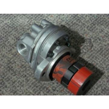 Eaton 26002-RZG Hydraulic Gear Pump RH 5/8X1.25&#034; SHAFT GPM6.6 DISPLACEMENT0.5