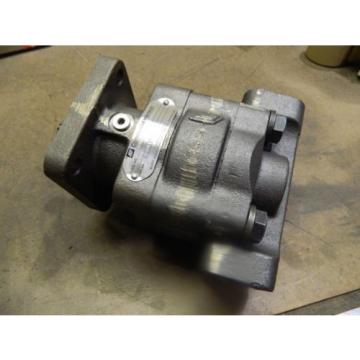 Commercial Intertech M330A942VNEB12-25 Hydraulic Pump I-98624-08