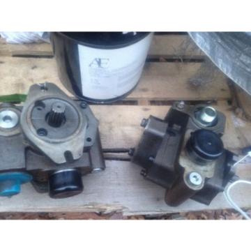 PARKER HYDRAULIC GEAR PUMP 337-8102-005