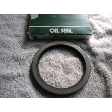 NEW CR CHICAGO RAWHIDE 43691 CRWH1 R Oil Seal Joint Radial 4.375 x 5.501 x 0.438