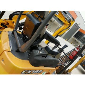 Excavator 1.8t.  165 hours