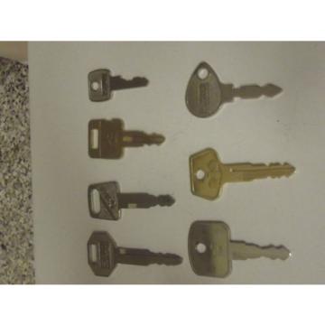 Excavator keys jbc tractors Hitachi Cat locus volvo mowers digger key set 7 keys