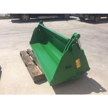 NEW 4 in 1 Bucket – John Deere 300CX