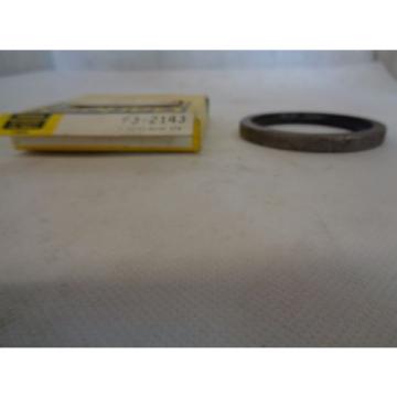 NEW GARLOCK KLOZURE OIL SEALS 63-2143