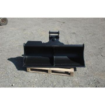 Hydraulic Tilt Bucket (1 cyl) for 4 - 6 Tonne Excavator Digger