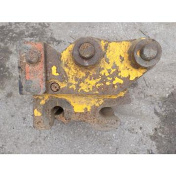 Manual Quick Hitch D/W 135mm P/D 35mm C/C 130mm